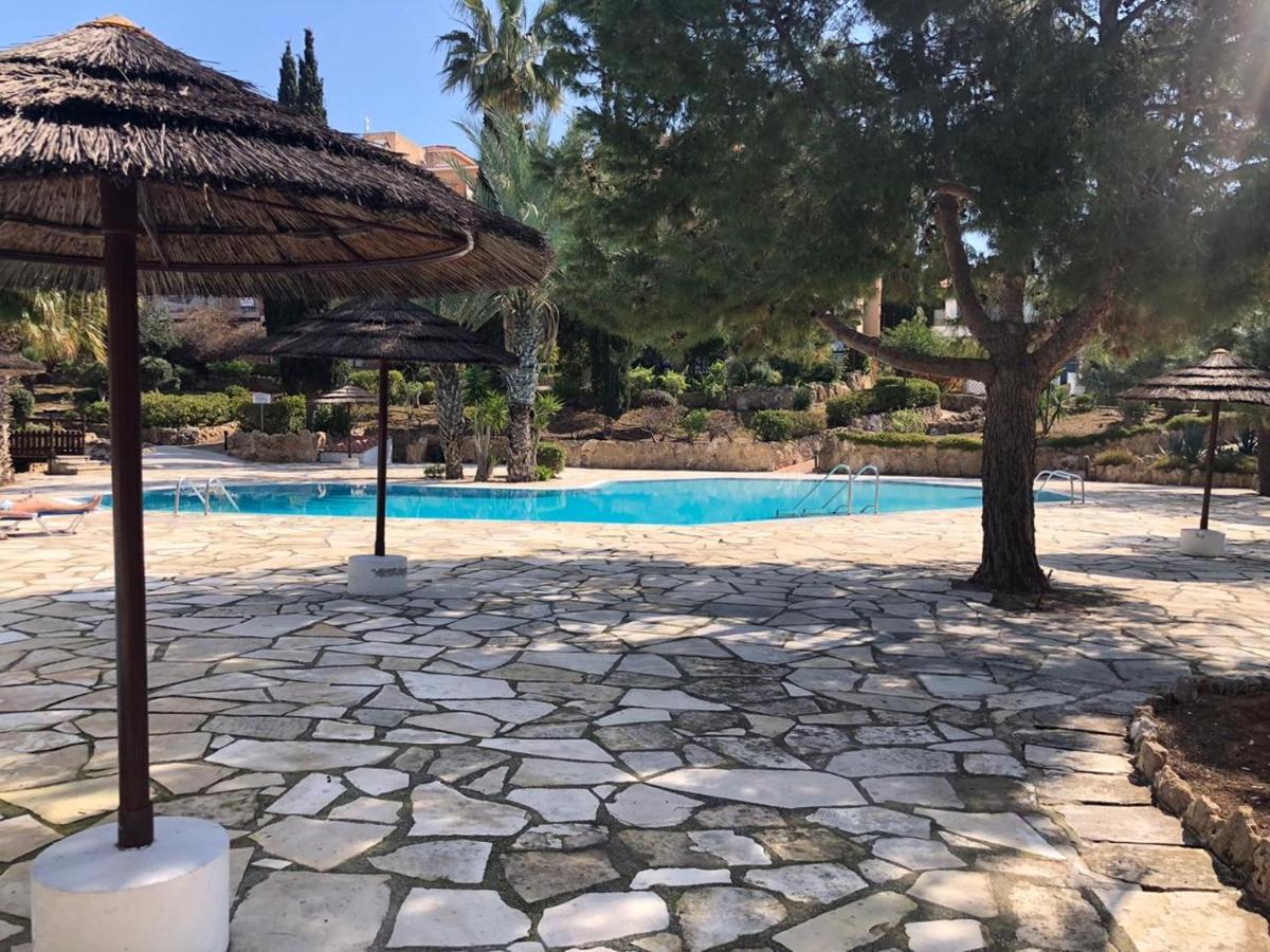 Apartamento Beautiful Regina Gardens Paphos Exterior foto