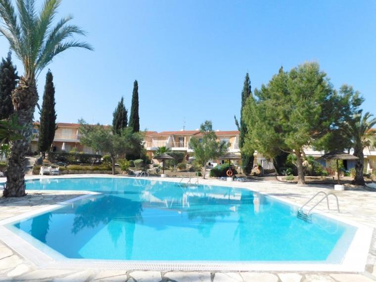 Apartamento Beautiful Regina Gardens Paphos Exterior foto